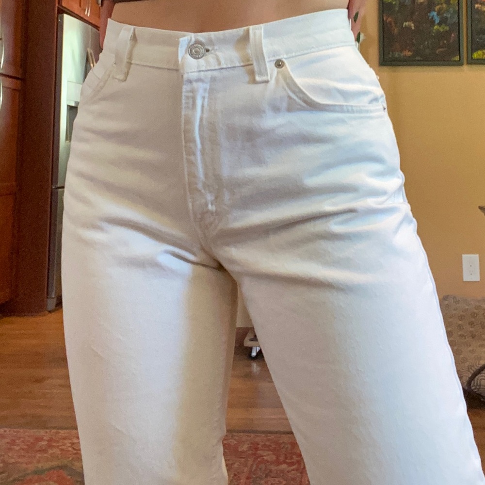 White VINTAGE Levi’s 950 Relaxed fit Tapered Leg